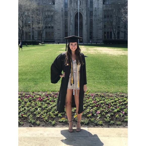 Meet your Posher, Michaela - Picture 1 of 1